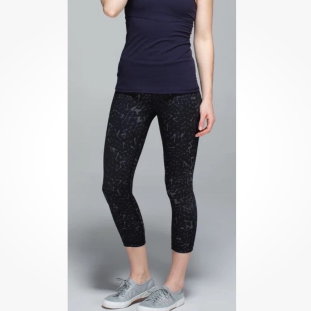 Lululemon | Wunder Under Luon Star Star Crushed Coal High Rise Crop Leggings,‎ 6